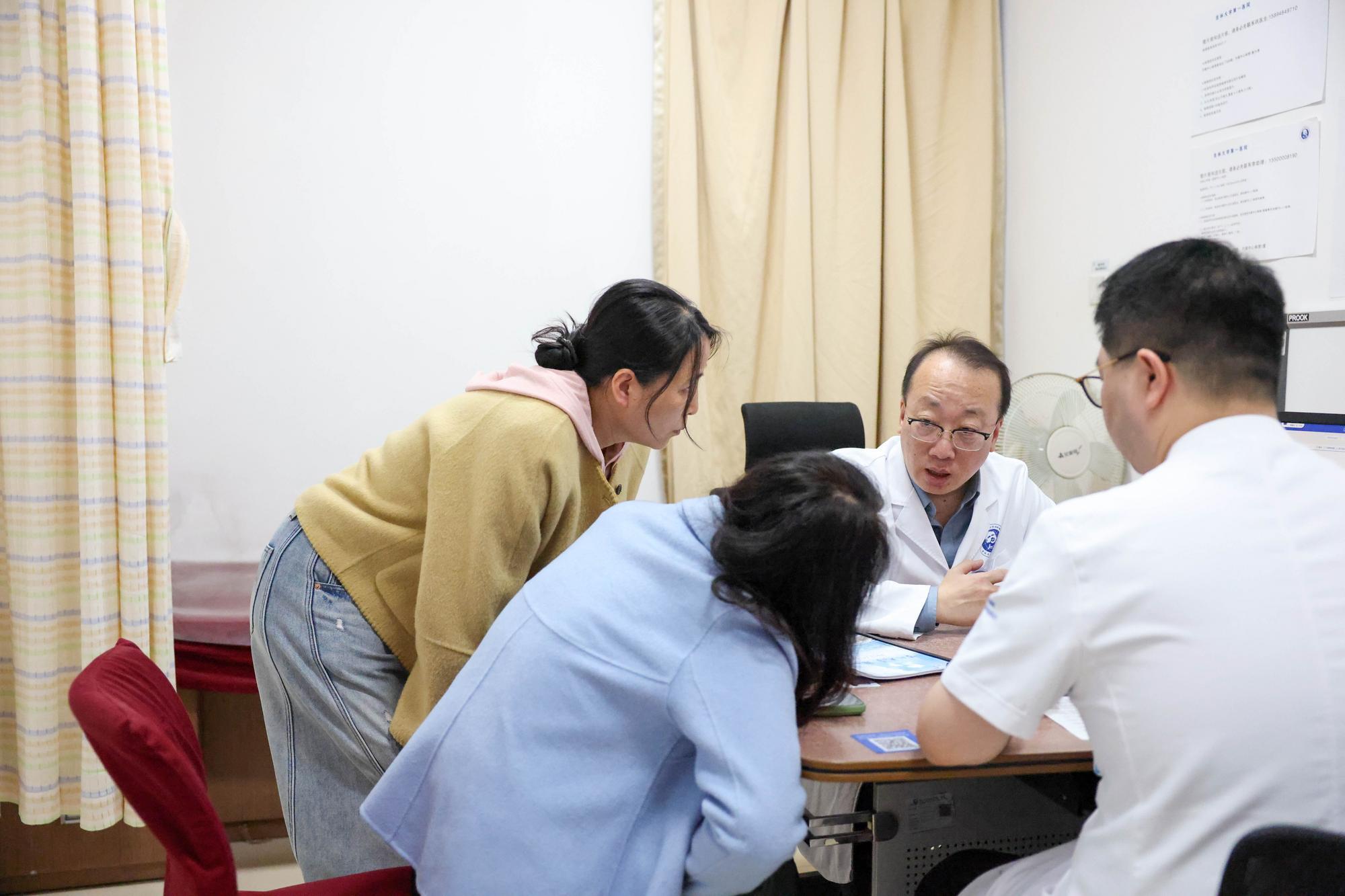 (บันทึกภาพวันที่ 21 และ 28 เม.ย. 2026)