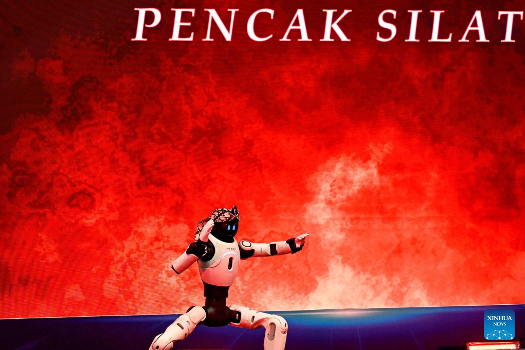 (ที่มา: https://en.imsilkroad.com/p/350945.html)