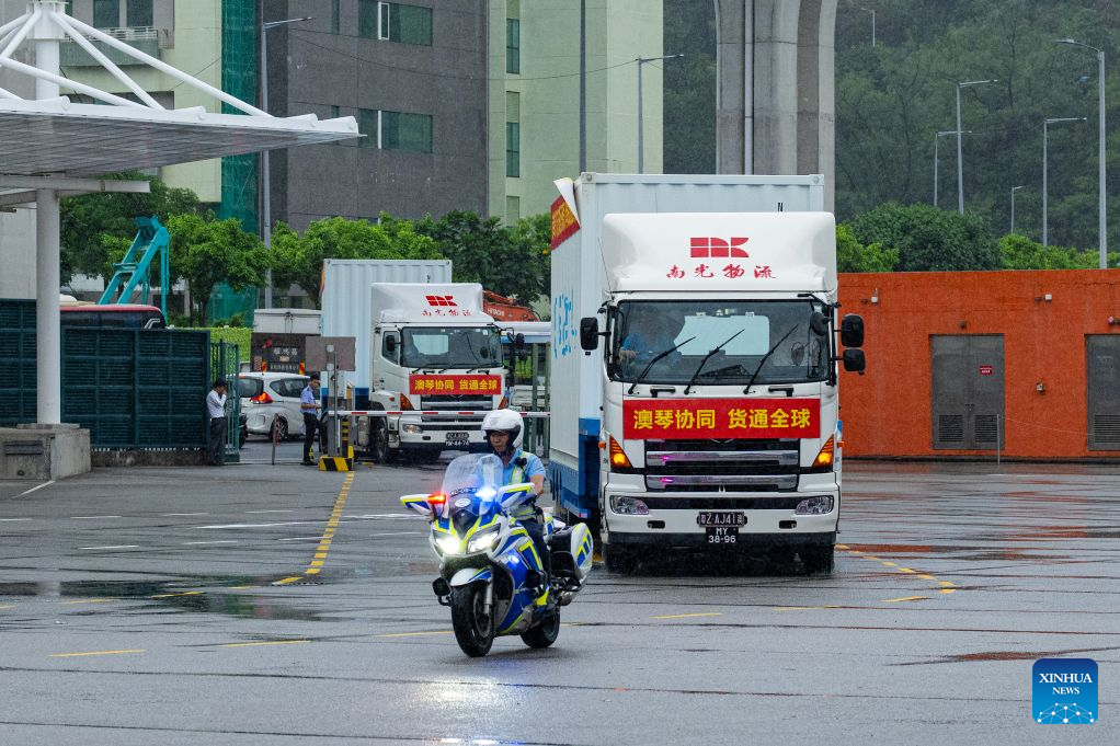 (ที่มา: https://en.imsilkroad.com/p/351931.html)