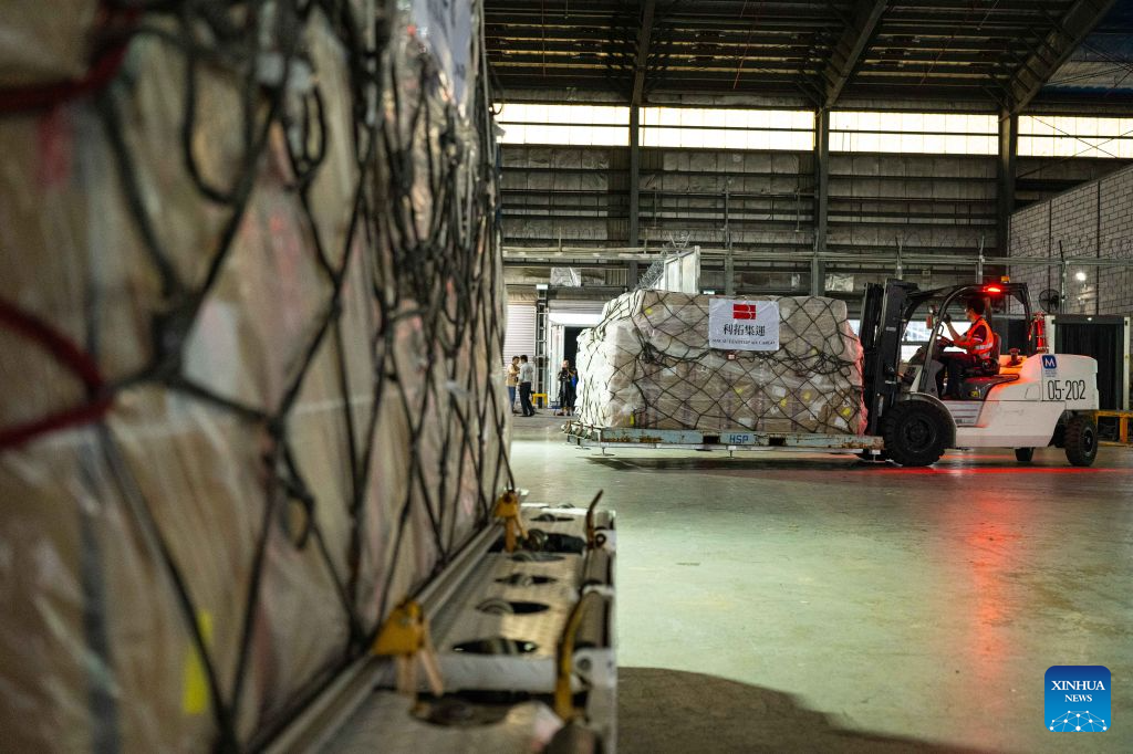 (ที่มา: https://en.imsilkroad.com/p/351931.html)