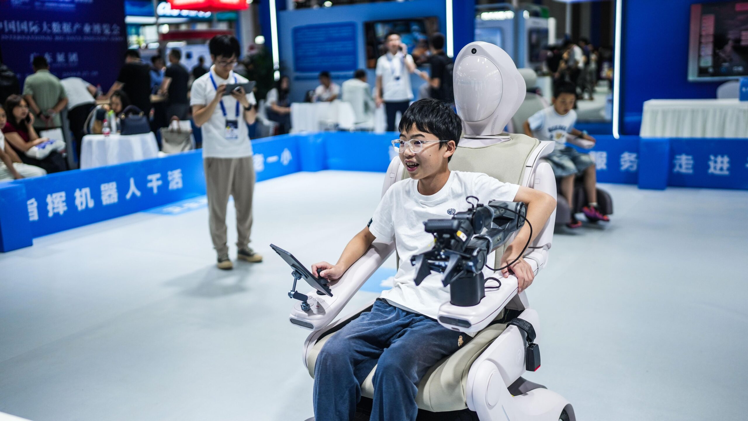 จีนเผย ‘เศรษฐกิจข้อมูล’ โตแตะ 6.78 ล้านล้านหยวน อานิสงส์ AI เฟื่องฟู