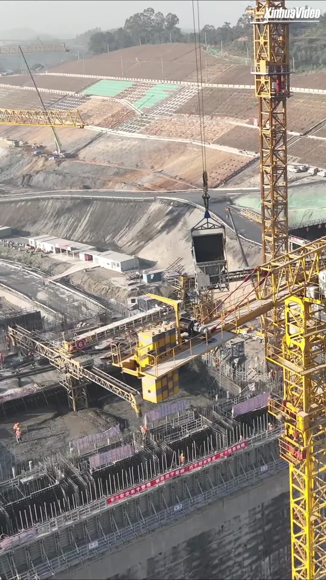 60 วินาทีพาชมงานสร้าง ‘คลองผิงลู่’ ทางออกสู่ทะเลในกว่างซี